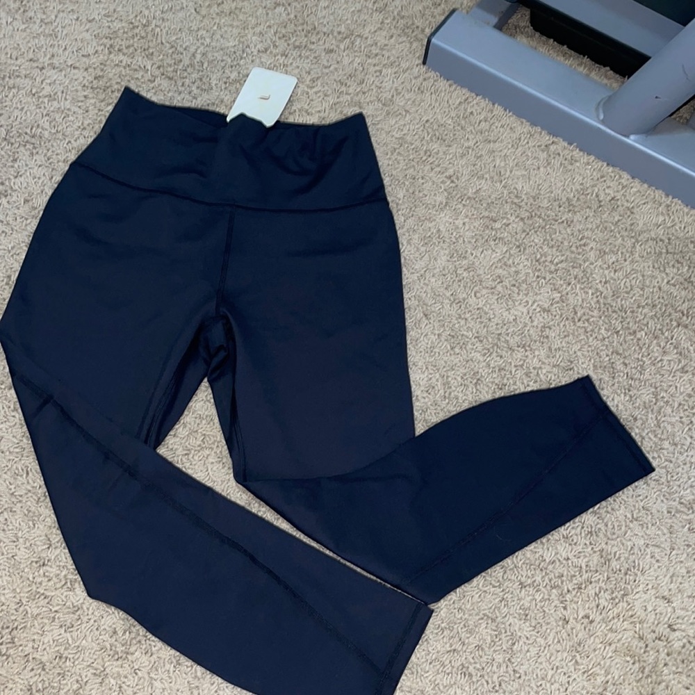 NWT Fabletics Ultra High-Waisted Pureluxe 7/8